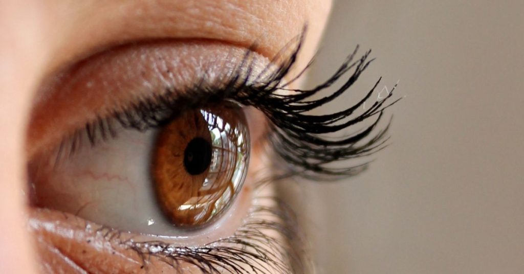 Are Eyelashes Safe For Eyes