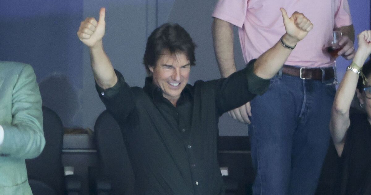 13+  Fun Visual Celebrity Riddles to Guess Famous Faces 