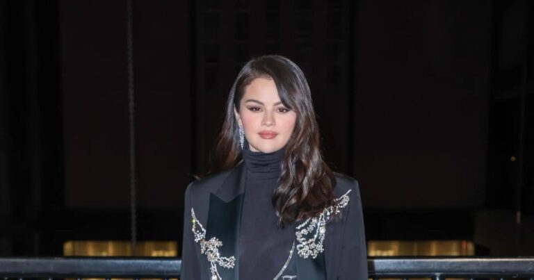 14+  Best Selena Gomez riddles for Music Fans and Pop Culture Lovers