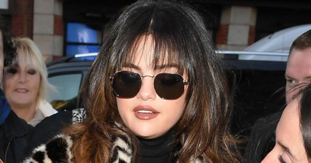 selena gomez riddles